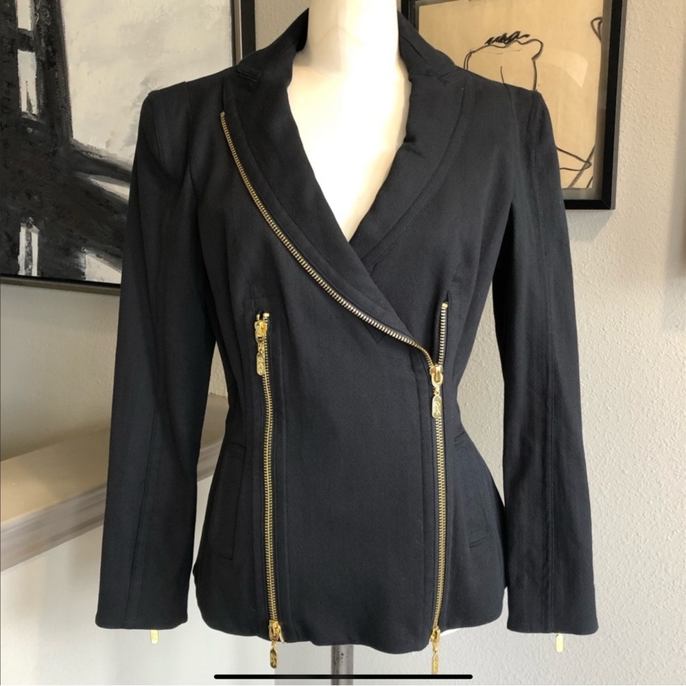 BYRON LARS BEAUTY MARK black jacket with zipper detail